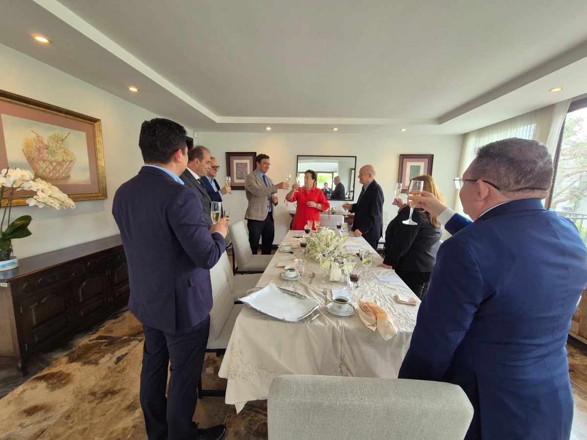 Embamex Honduras tweet media