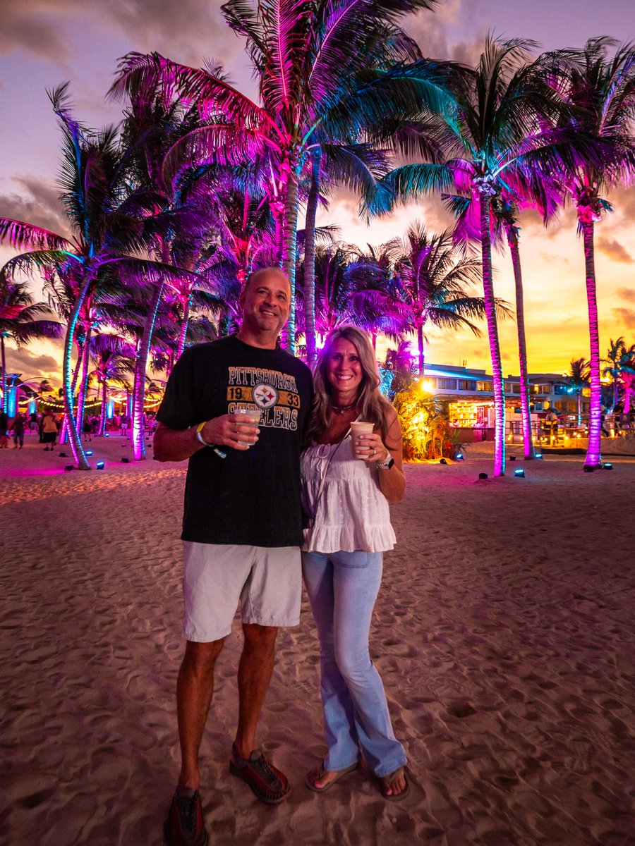 Crash My Playa tweet media