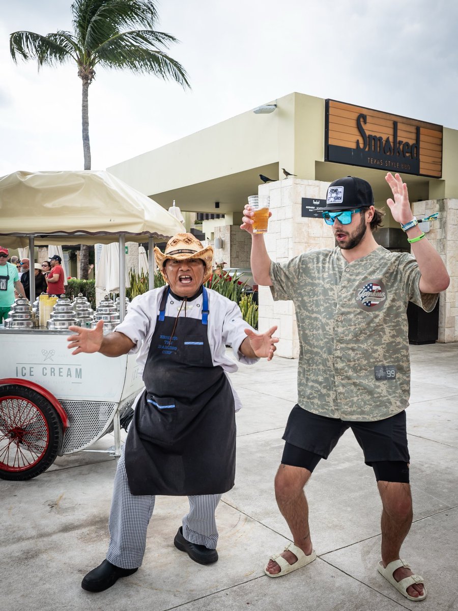 Crash My Playa tweet media