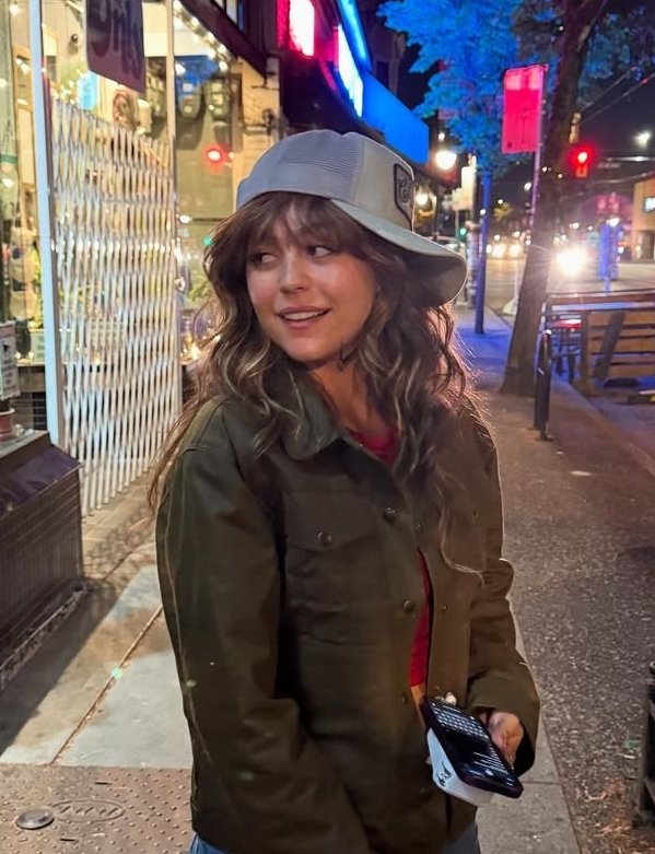 lily⁶⁶ tweet media