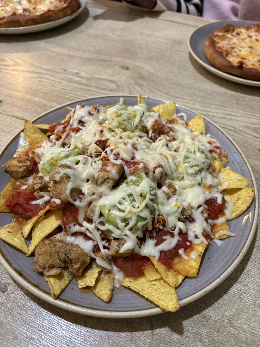 Joni Cluer 🐶🐶🐶🐱🐱🐱🐱🐱🐱🌈 tweet media