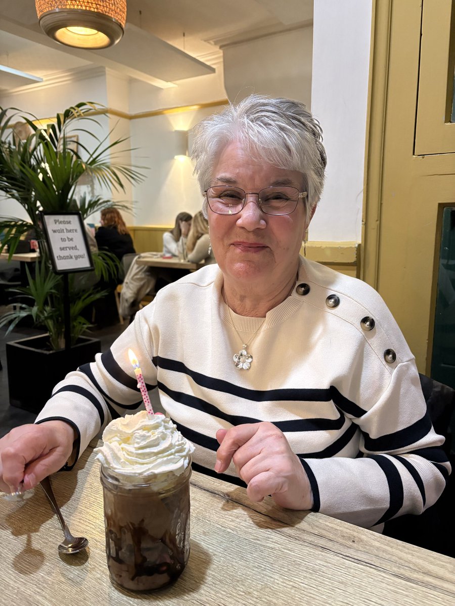 Joni Cluer 🐶🐶🐶🐱🐱🐱🐱🐱🐱🌈 tweet media