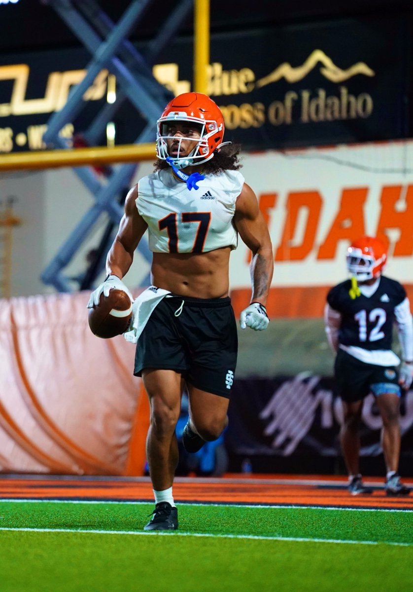 Jonah Burton tweet media