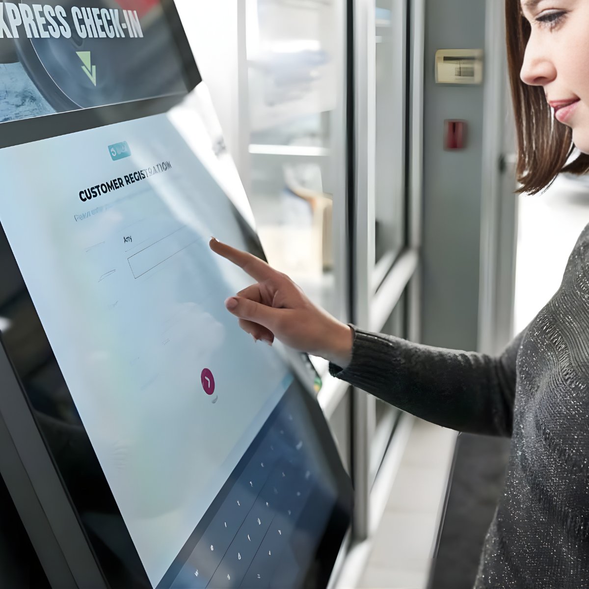 A faster way to start the service visit.

With KeyTrak Service Express, customers can quickly and securely check in on their own schedule. No more waiting in lines during peak hours!

Learn more: hubs.la/Q047_qc30 

#KeyTrak #ServiceExpress #DealershipOperations #FixedOps