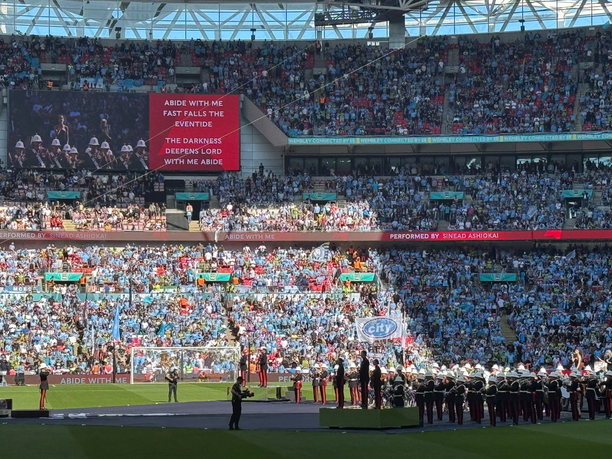 bald 🇪🇺🏆🏆 tweet media