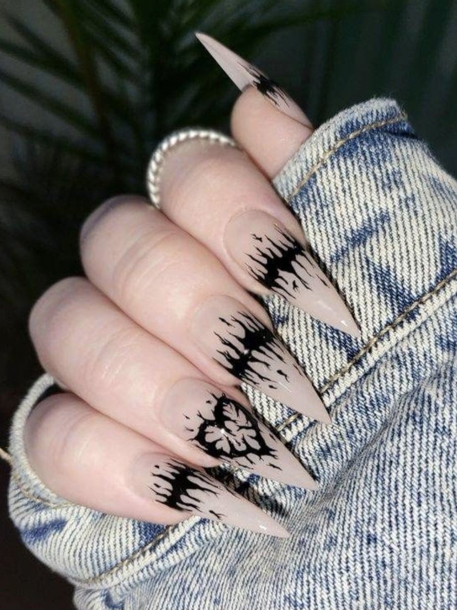 .˚𓏲♱ Nashi ∔ 🦇ೄྀ tweet media