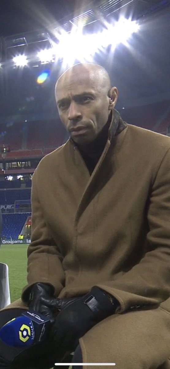 Loukasse tweet media