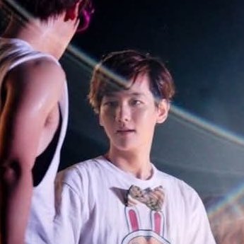 certified freak tweet media