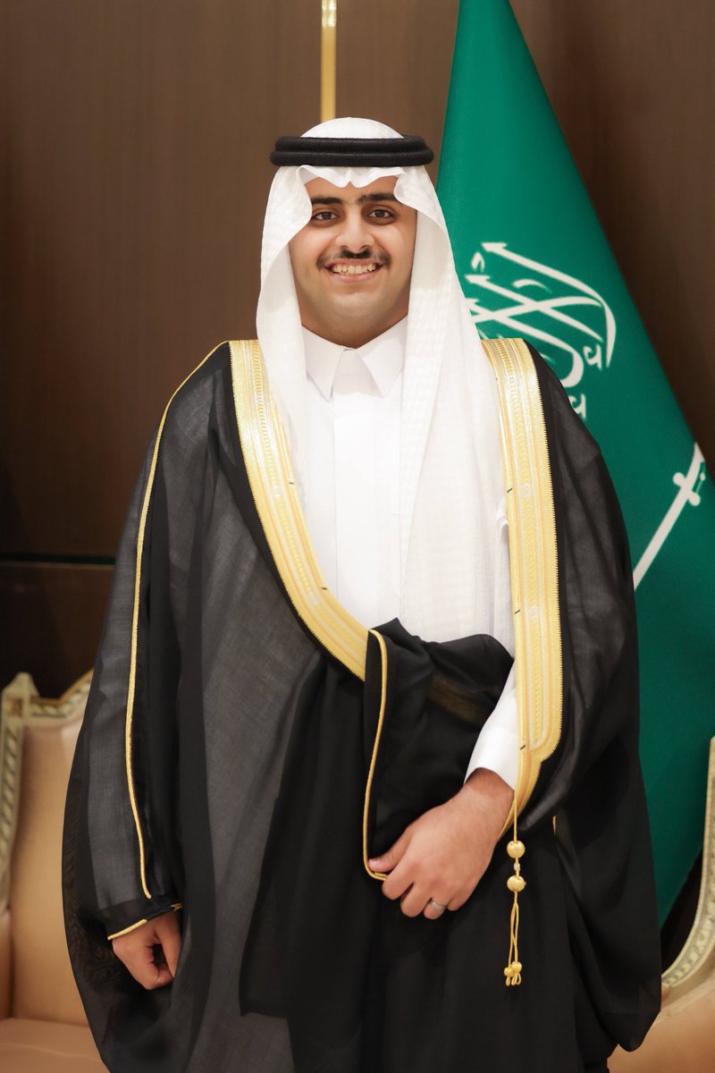 أحمد آل غالب tweet media