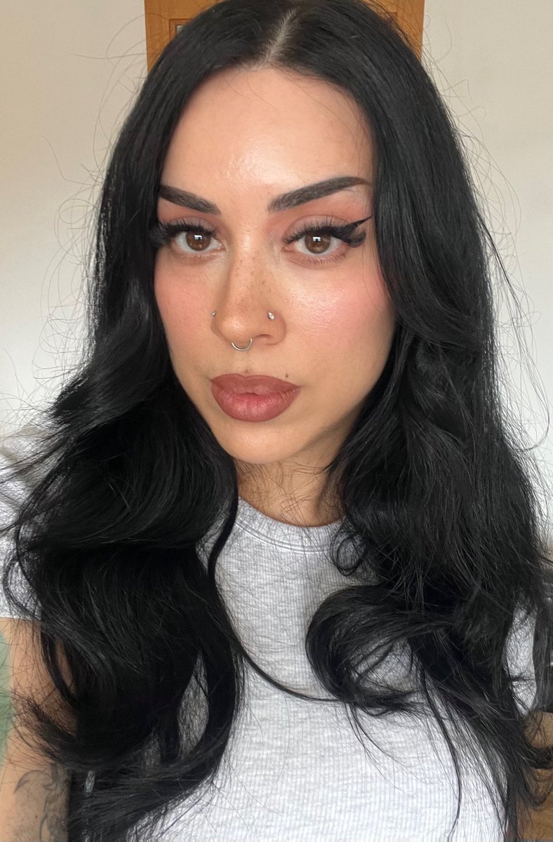 𝑇𝑎𝑛𝑖𝑎♡ tweet media