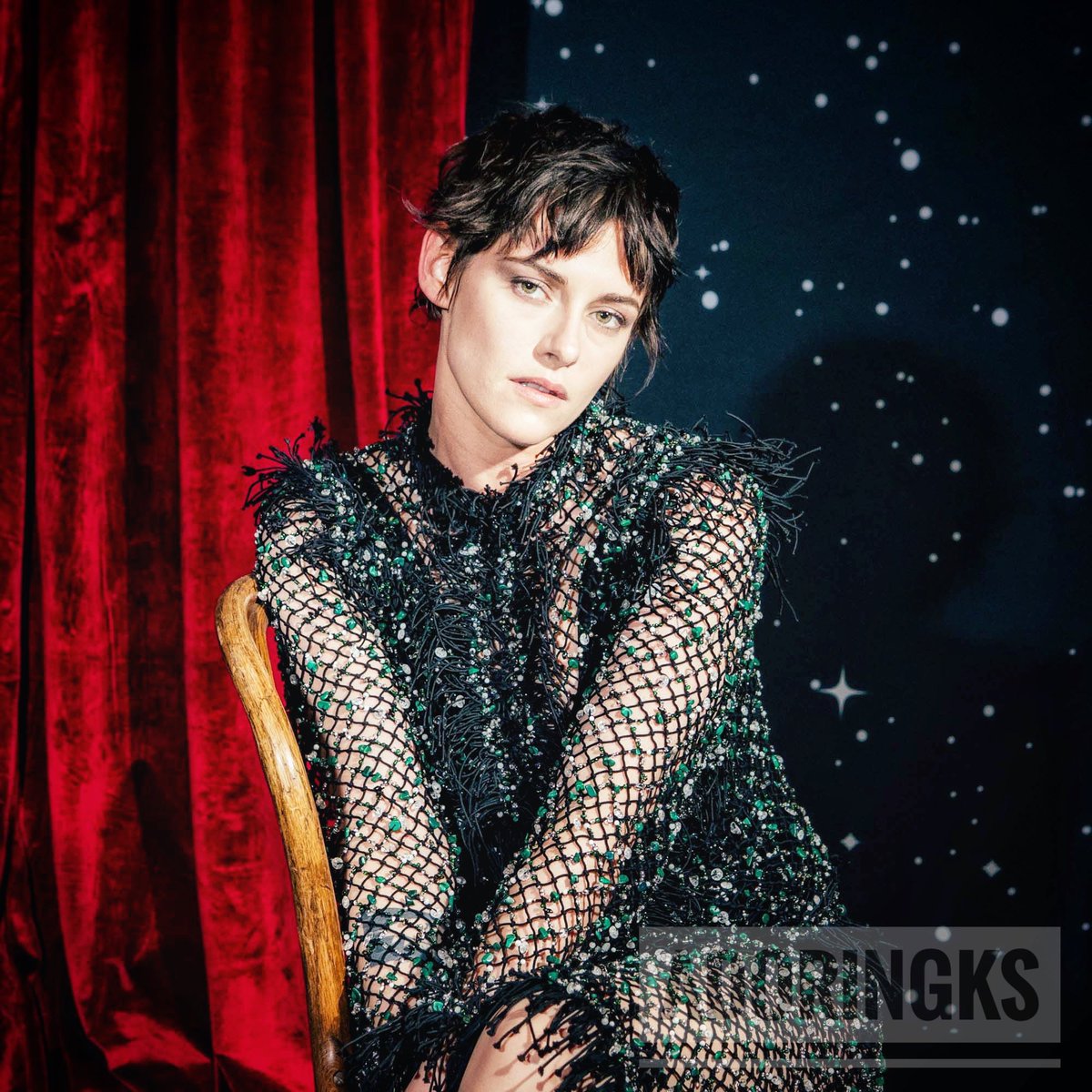 AdoringKS's tweet image. #kristenstewart #chanel #portraits 💛 instagram.com/p/DWPgxYSDYrE/