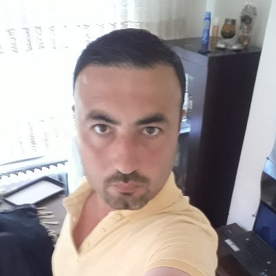 Serdar isimli şahıs, Recep Tayyip Erdoğan’a “onursuz” dedi. Cumhurbaşkanına hakaret suçlaması kapıda.