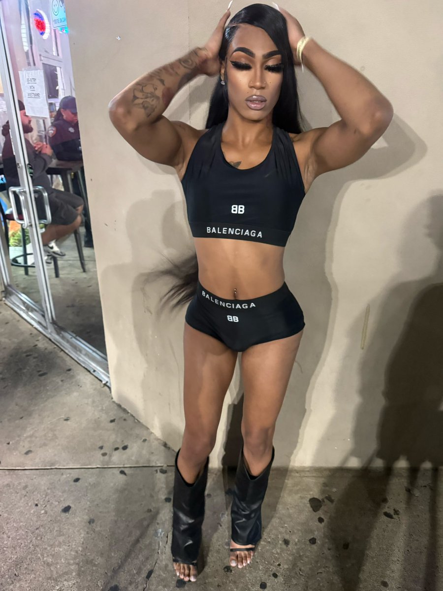 Taylor 🦋 - Houston Tx 📍 tweet media