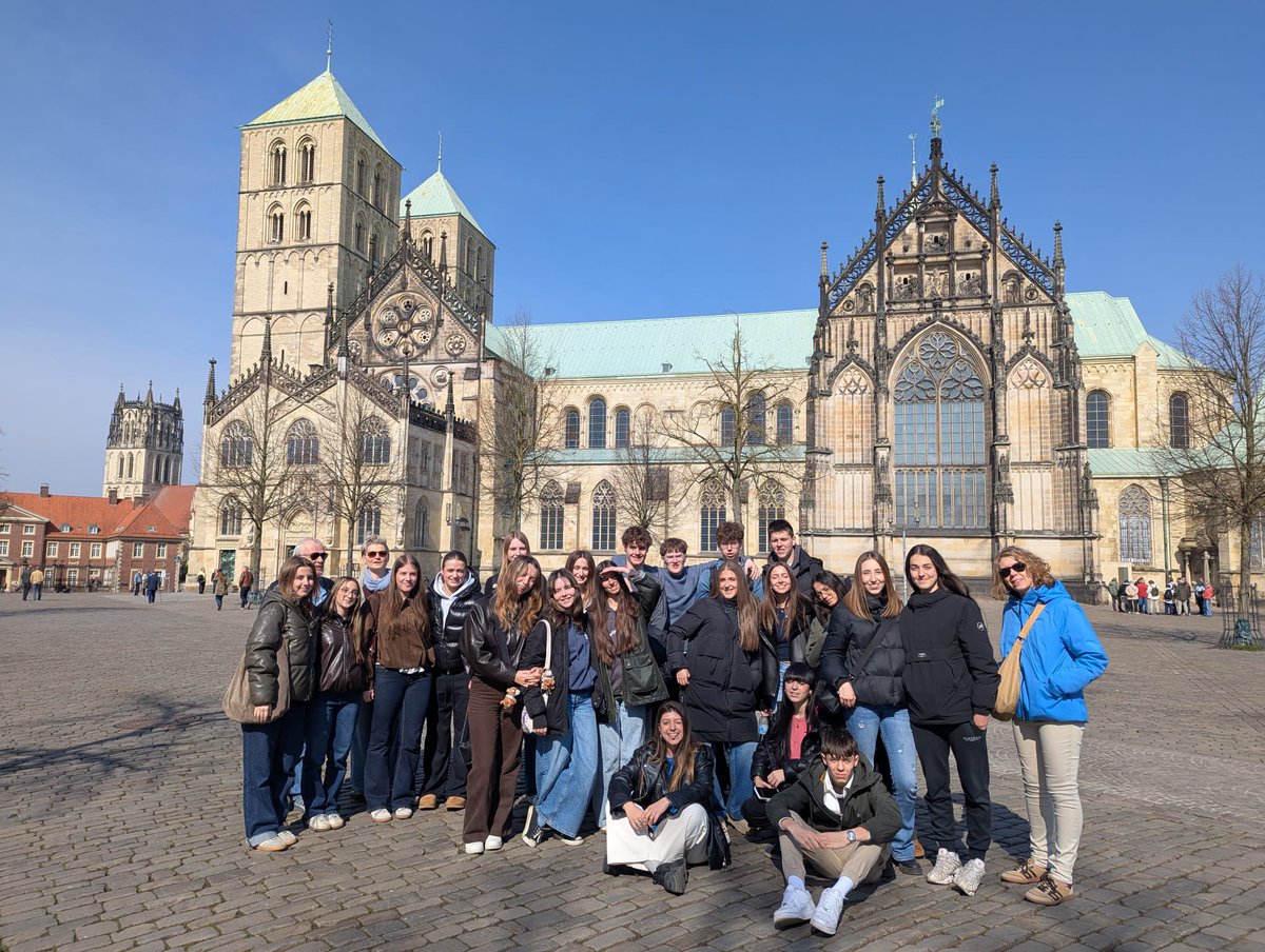 IES Antonio Tovar 🍏 tweet media