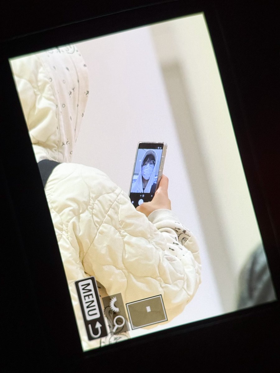 팡⟆ ˙⋆✮ tweet media