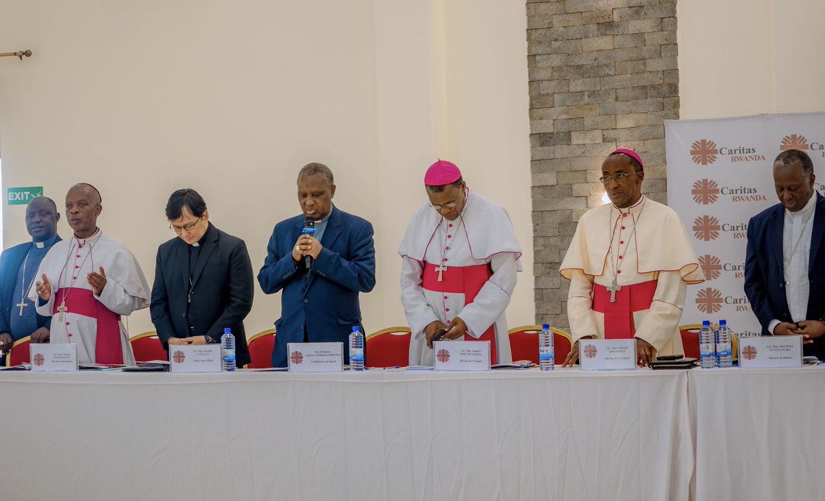 Archidiocèse de KIGALI tweet media