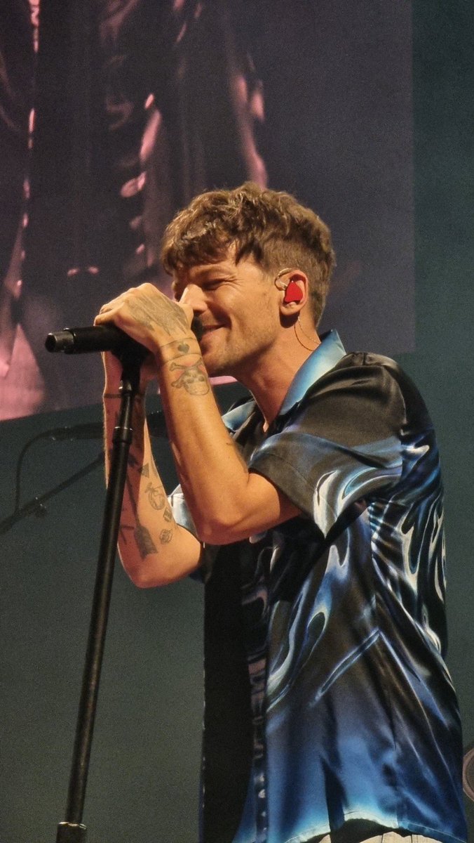 ✨Erin ×͜× ✨ tweet media