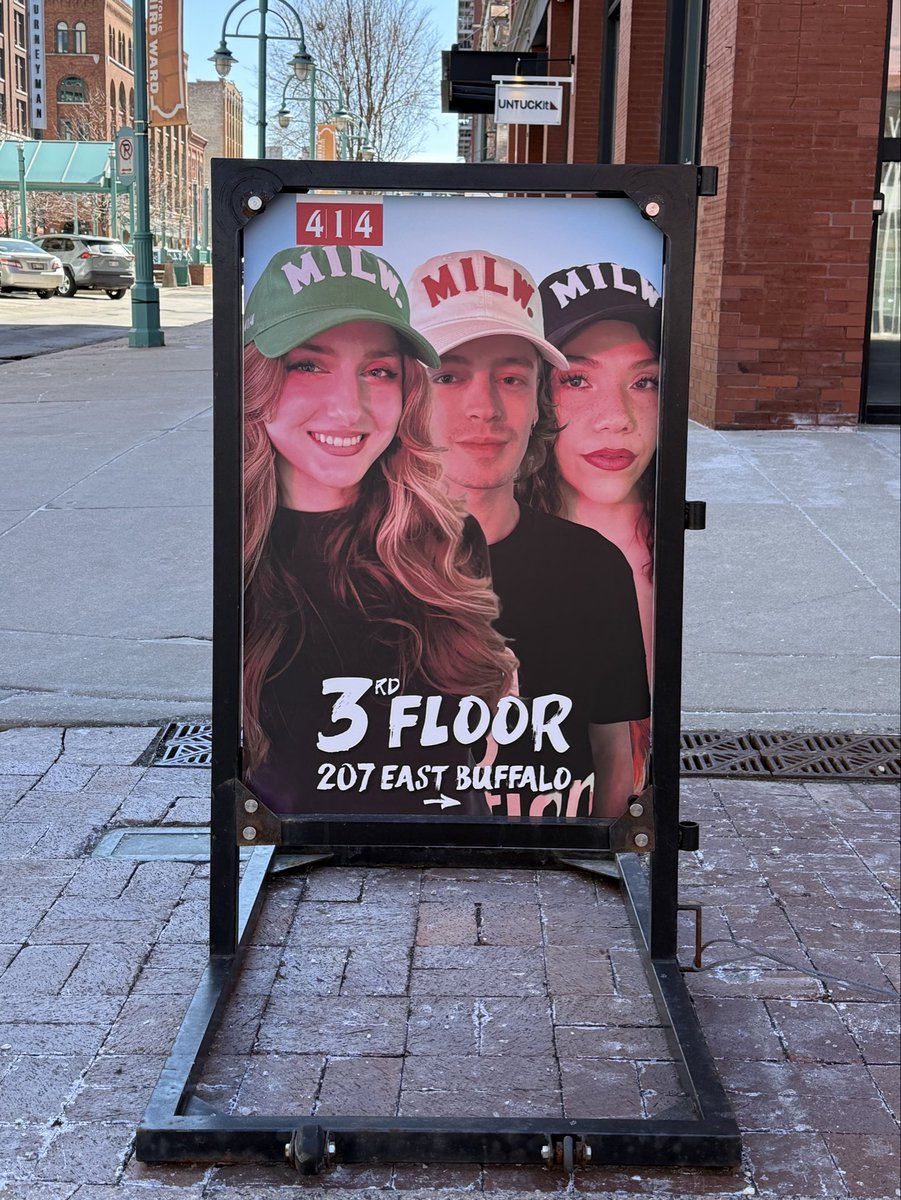 414 MILWAUKEE tweet media