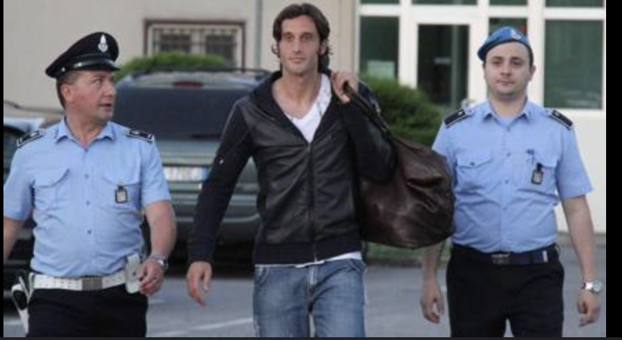 Pormeccartnei tweet media