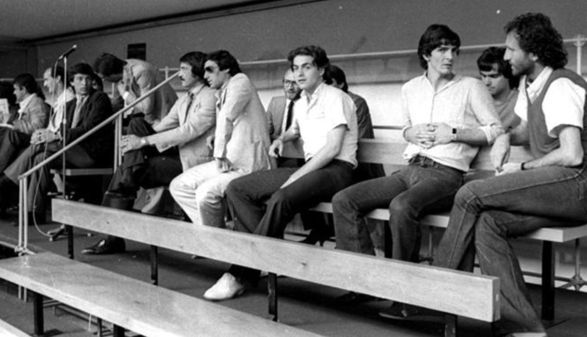 Pormeccartnei tweet media