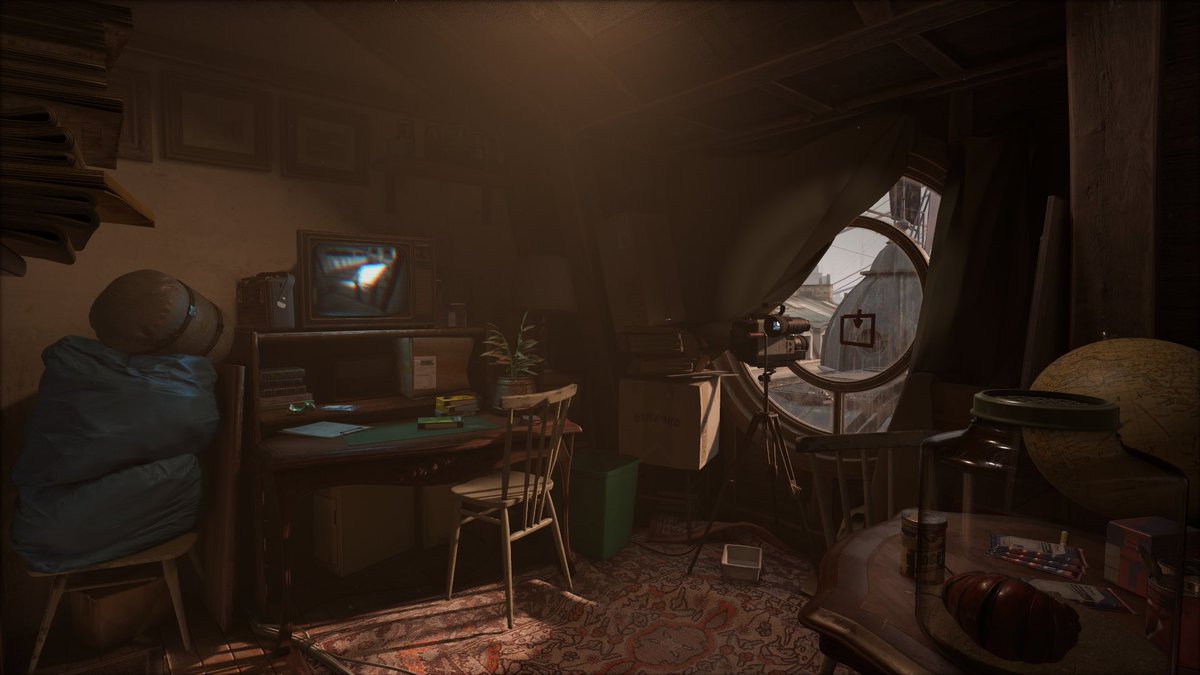 Source Gallery tweet media