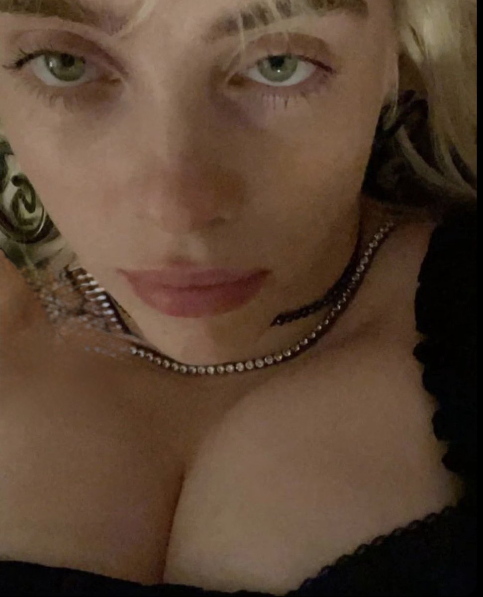 Billie parody tweet media