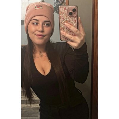 MistressMeagan's tweet photo. #NewProfilePic #sendmoney https://t.co/KiIDkzvei8