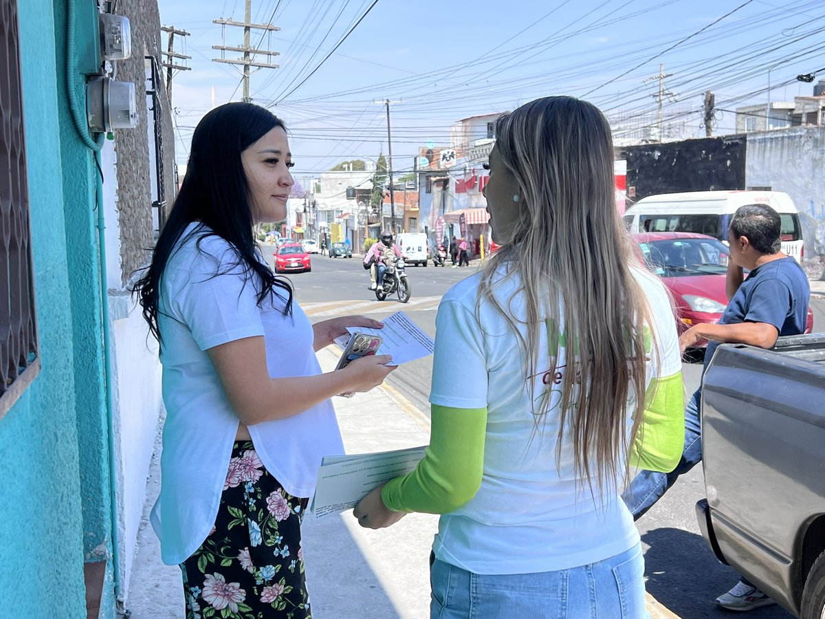 María De La Barreda tweet media