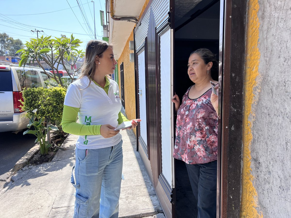 María De La Barreda tweet media
