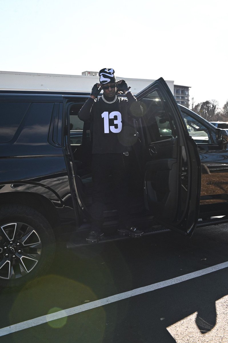 PHEWSKII tweet media