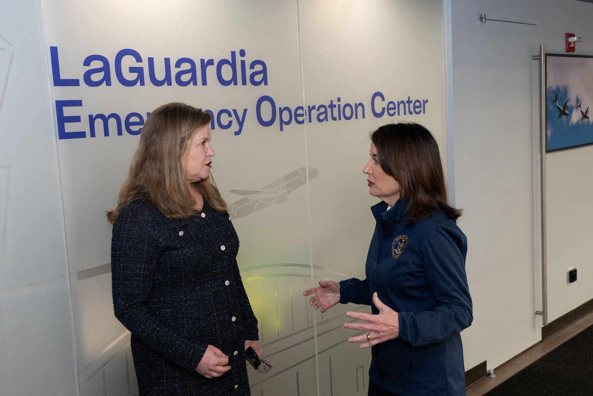 Governor Kathy Hochul tweet media