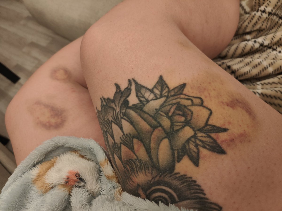 Léaccoon 🌺 tweet media