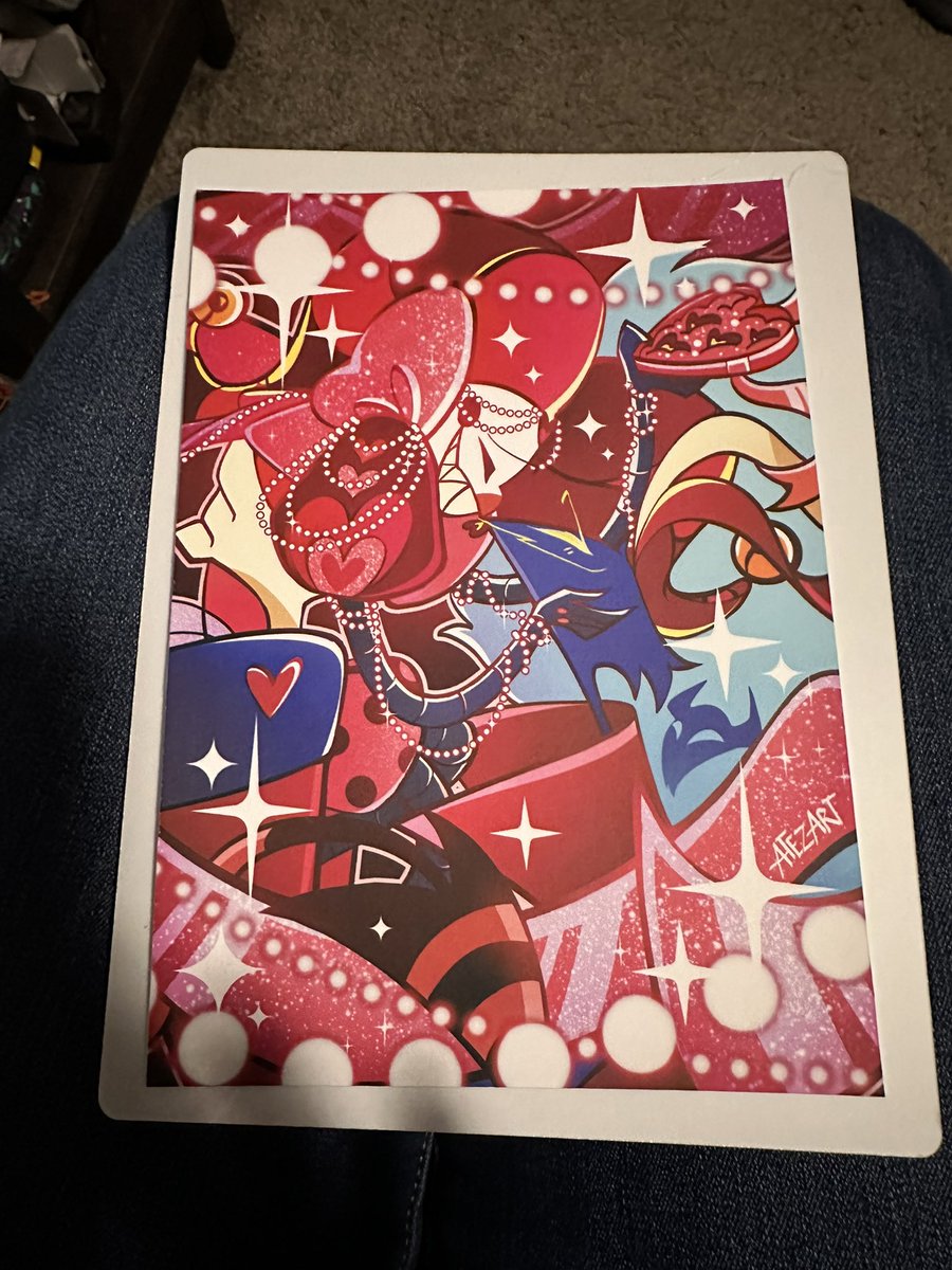 VioletShadowbne's tweet photo. Got this absolutely adorable Valentine’s Day print from @atezart (they are more active on Instagram, same name) in today, they are just to precious for words 💙💙🫶🫶😍😍 and the sticker is adorable 
#HelluvaBoss
#Fizzarozzie https://t.co/vU20y0IdSy
