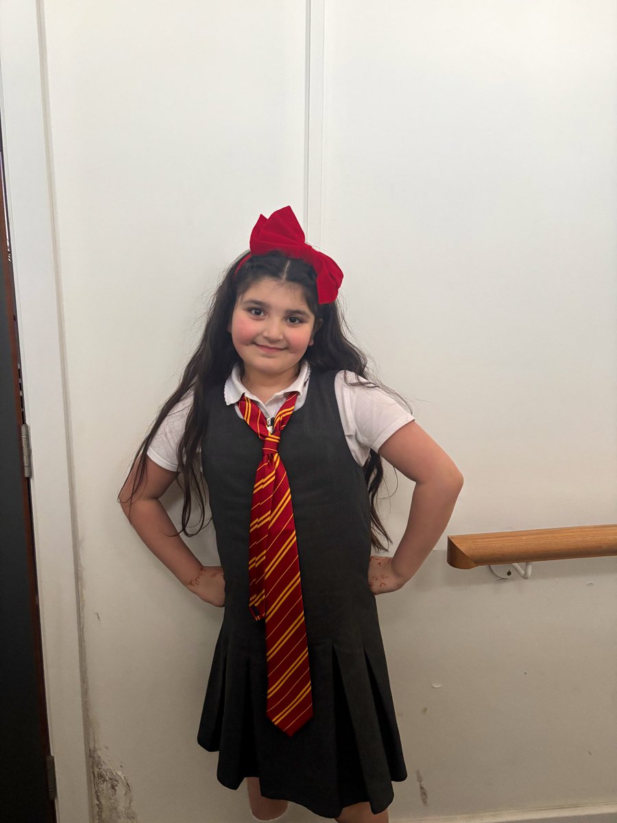 Mrs Harrison tweet media