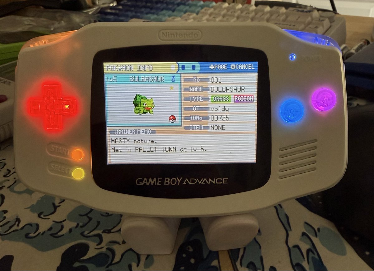 voldyy7's tweet photo. Finally out of the lab! Shiny Bulbasaur in my FireRed cart at 8,444 seen. Shiny Mono poison quest loading ☠️ https://t.co/GqmFAzqIyG