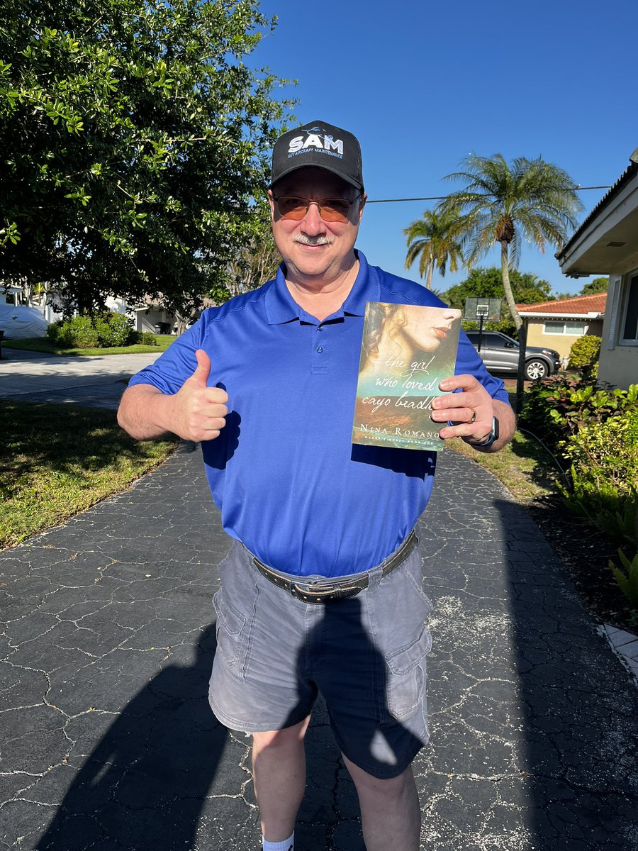 Nina Romano tweet media