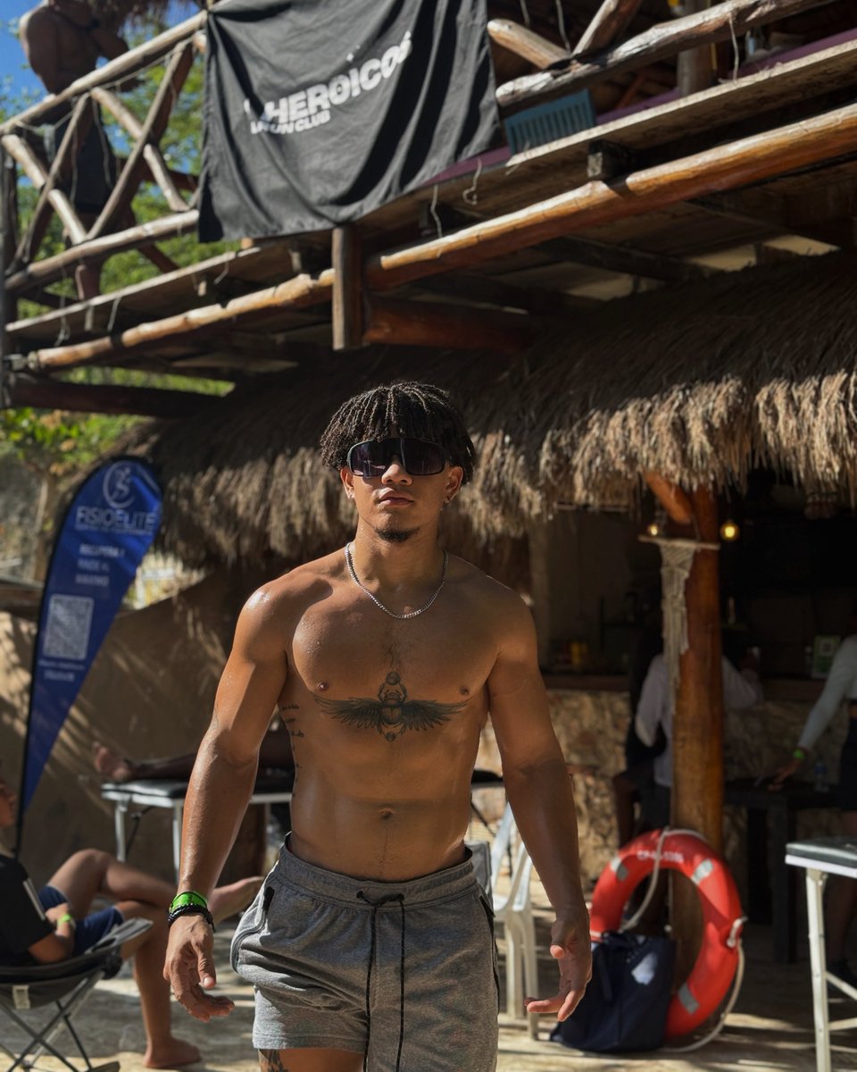 Alejandro. 30k 💎 tweet media