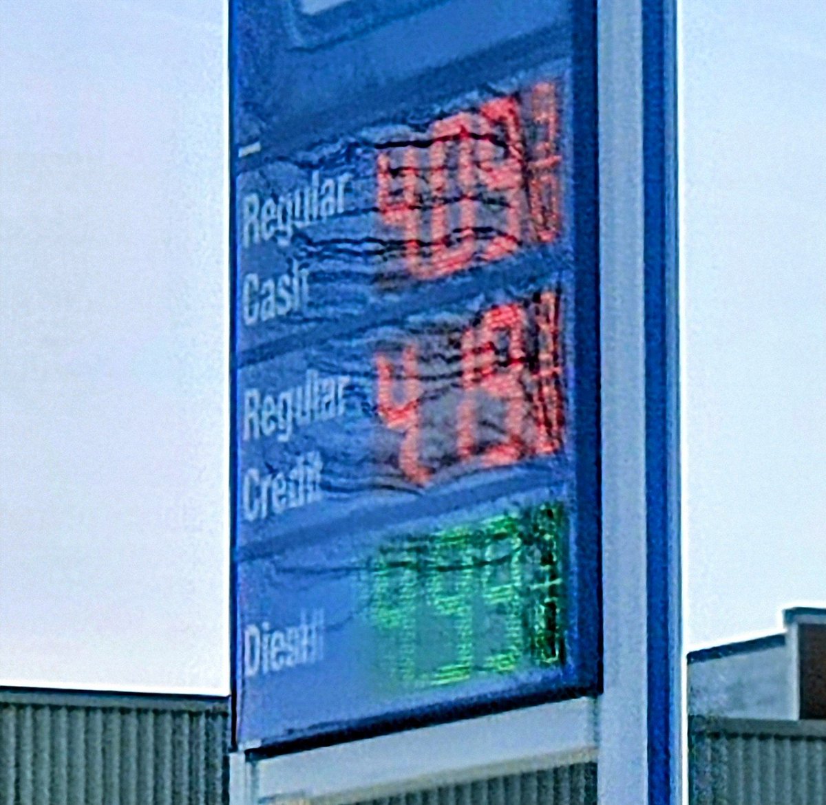 Mark Bennett tweet media