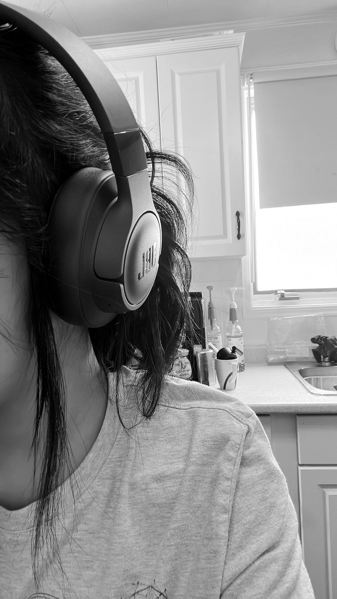 Freyah .ᐟ.ᐟ tweet media