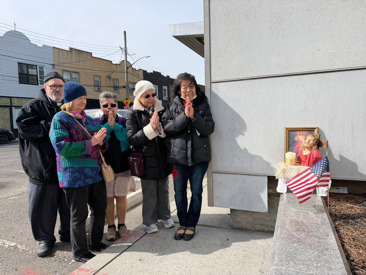 The Tablet tweet media