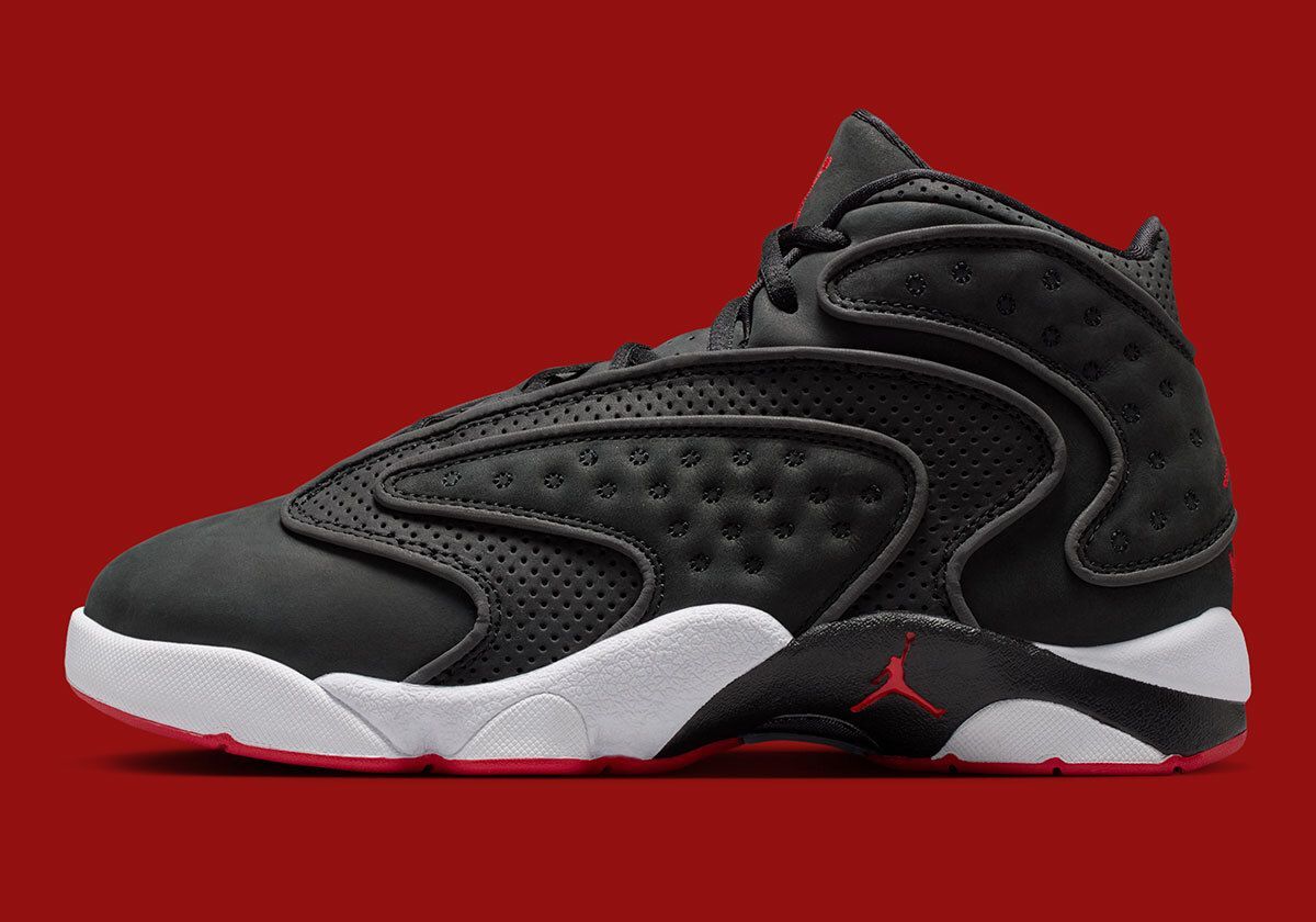 Sneaker News tweet media