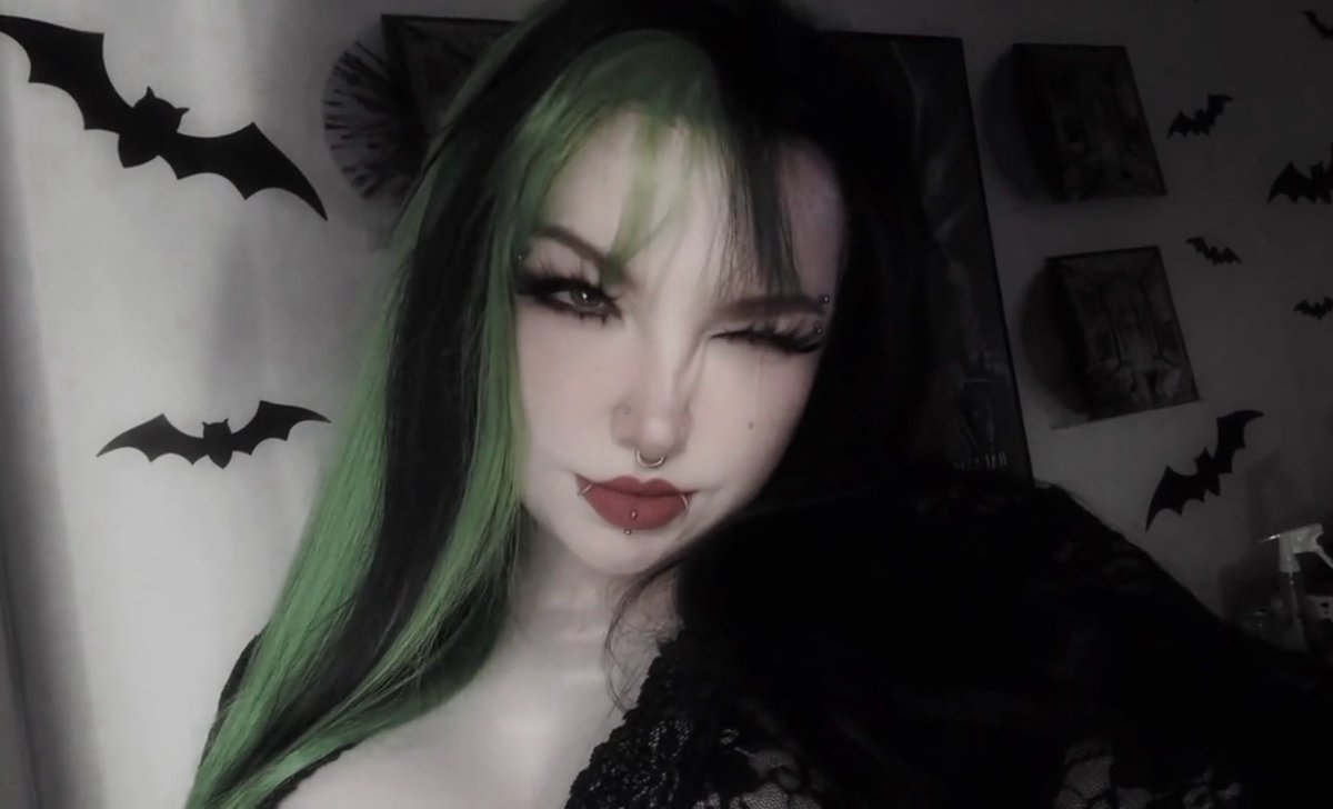 sabrina ‎. ݁⋆ ୨୧ ݁˖ . ݁ tweet media