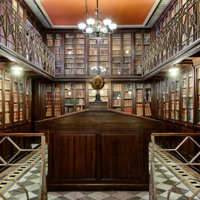 Històries de Barcelona tweet media