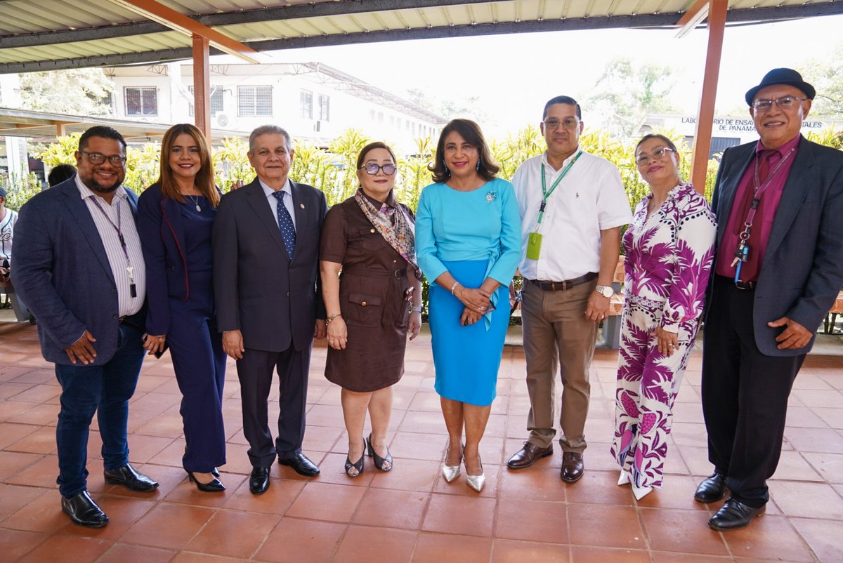 Dra. Ángela Laguna Caicedo tweet media