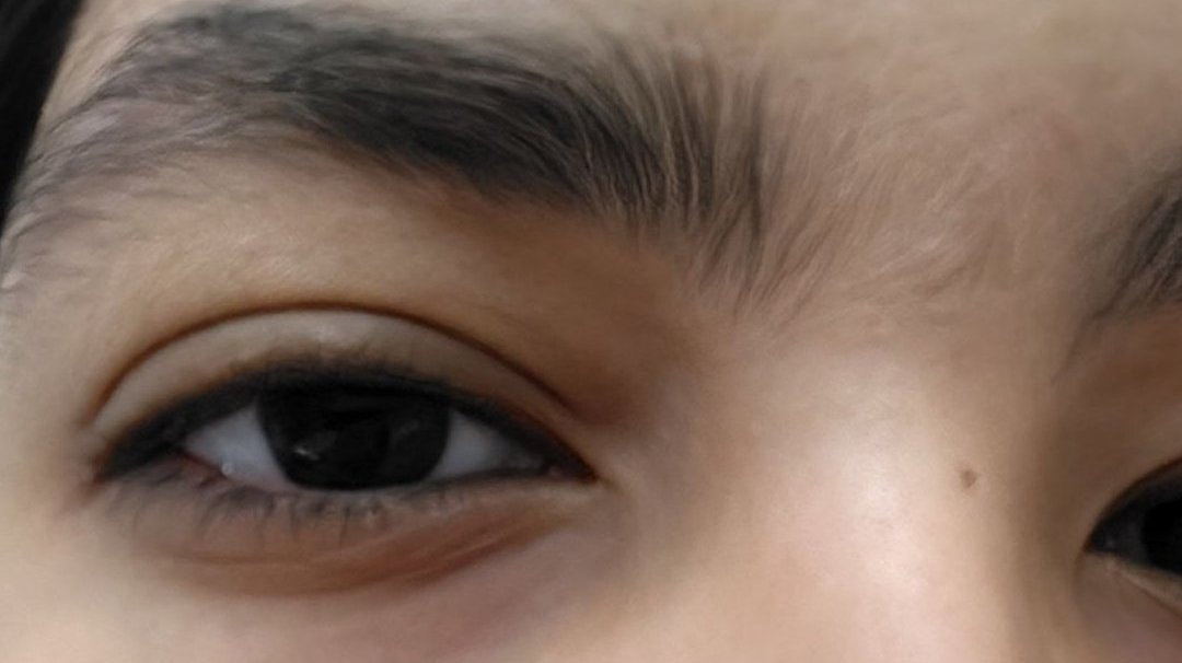 Johnnie جون tweet media