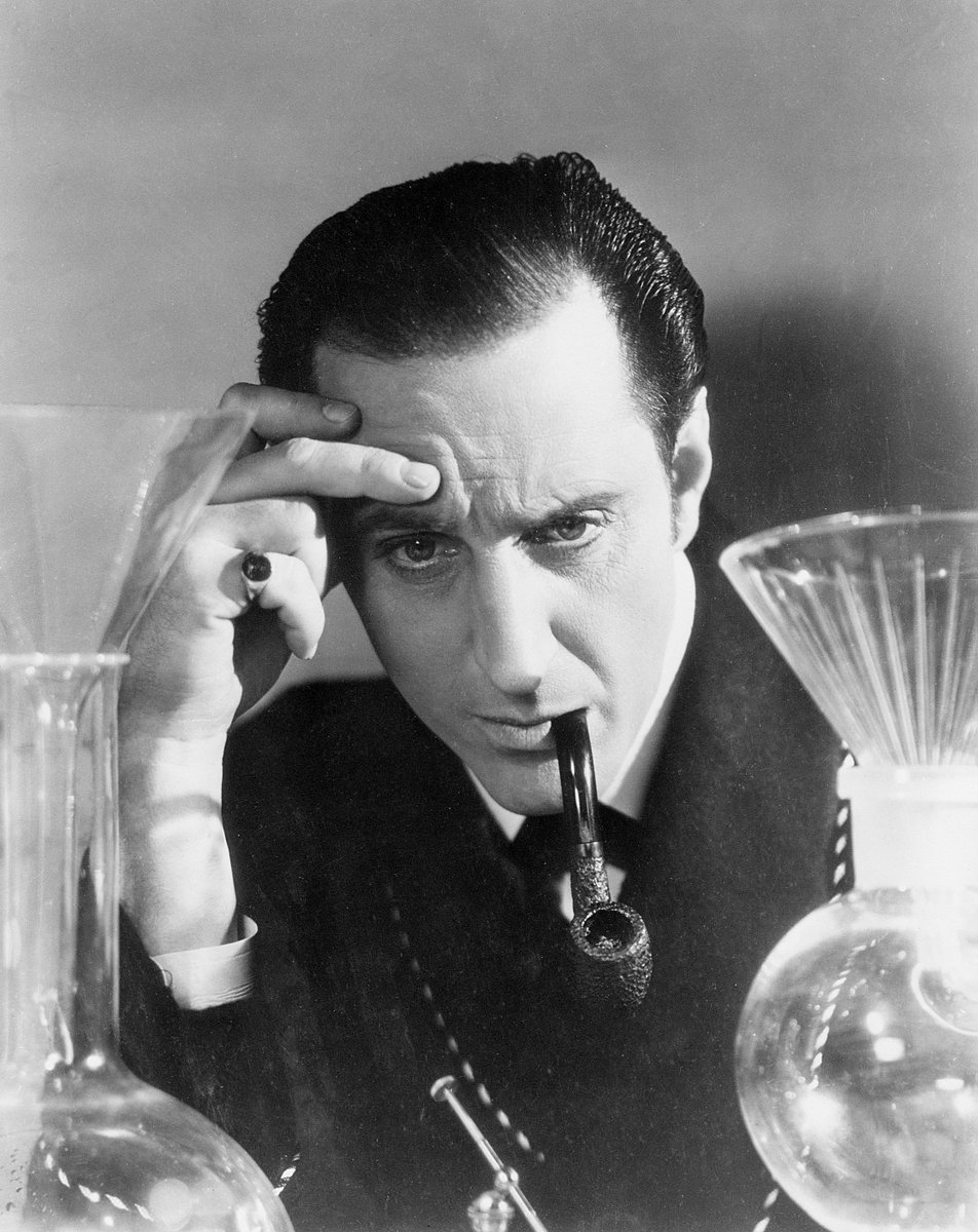 cosechadel66's tweet photo. Uno de los mejores Sherlock Holmes de la historia, el de Basil Rathbone en sus 14 películas como el legendario detective. La primera, en 1939, "El perro de los Baskerville" #TalDíaComoHoy #ElActor https://t.co/FE8rxgO3l4