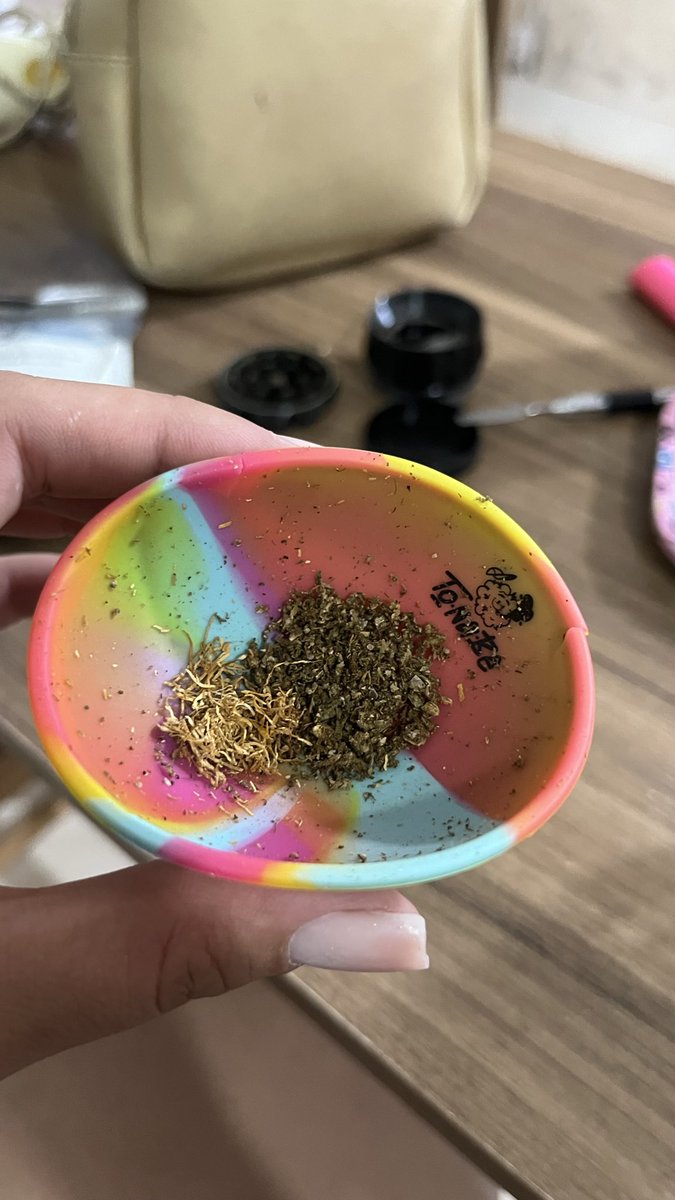 Craxy Luu tweet media