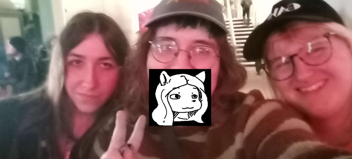 Benadryl Submarine tweet media