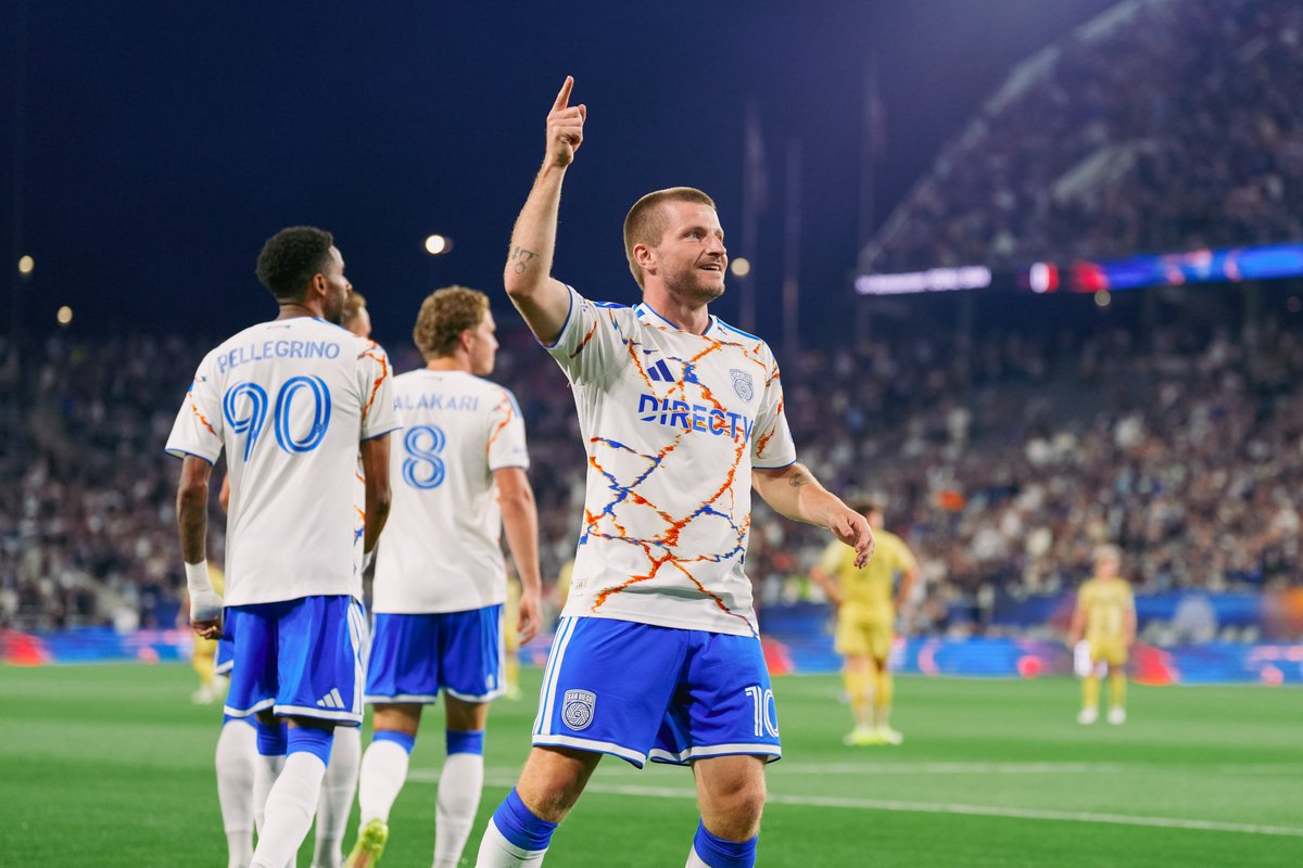 MLS Español tweet media