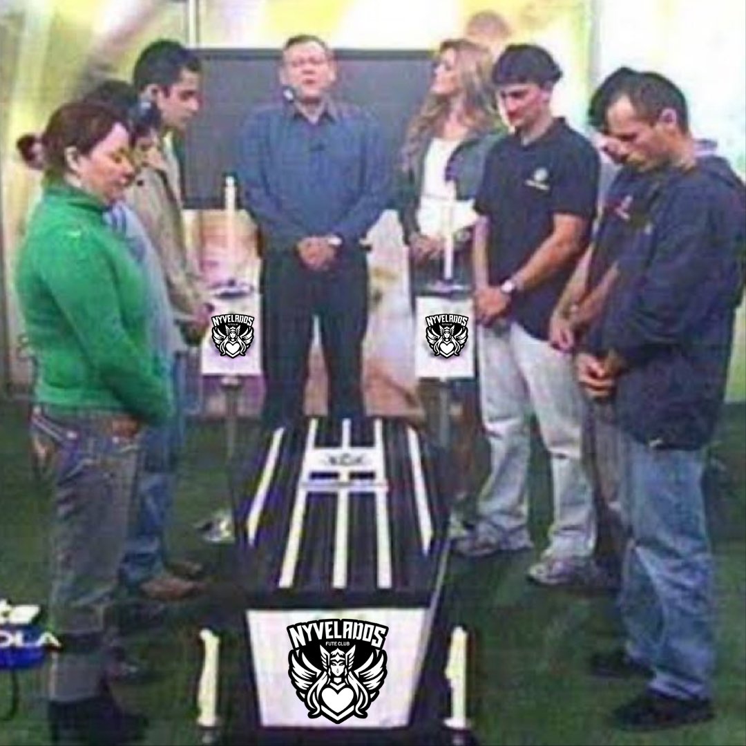 DesimpaiN tweet media